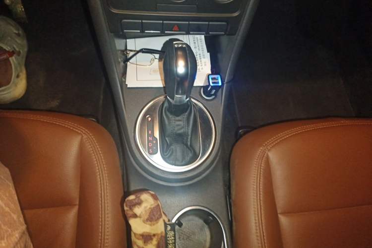 Used Volkswagen Beetle 2014 1.2TSI Fashion Edition Gear Lever