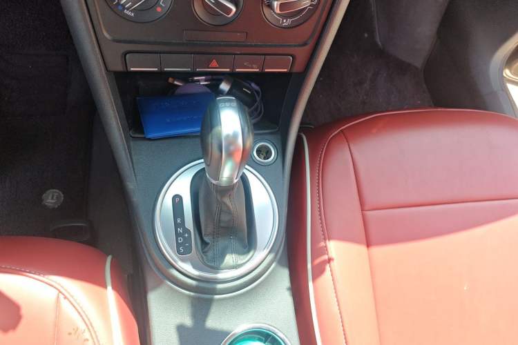 Used Volkswagen Beetle 2014 1.2TSI Fashion Edition Gear Lever