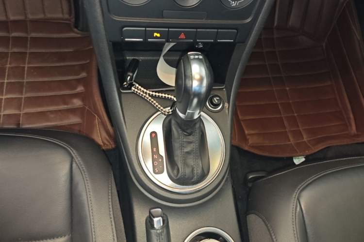 Used Volkswagen Beetle 2014 1.2TSI Comfort Model Gear Lever