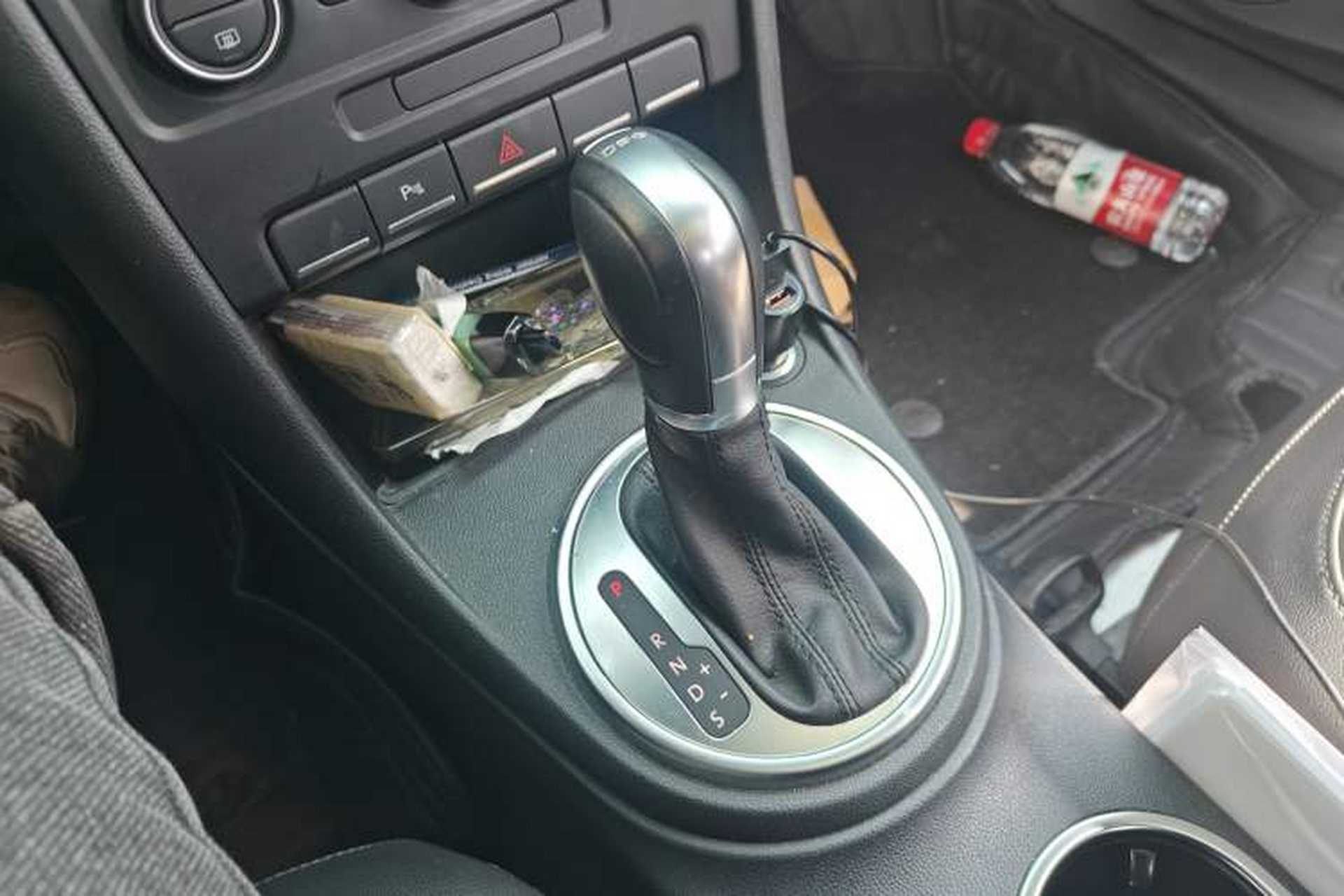 Used Volkswagen Beetle 2014 1.4TSI Luxury Model Gear Lever