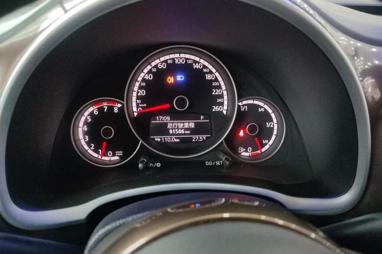 Used Volkswagen Beetle 2014 1.2TSI Fashion Edition Instrument Cluster