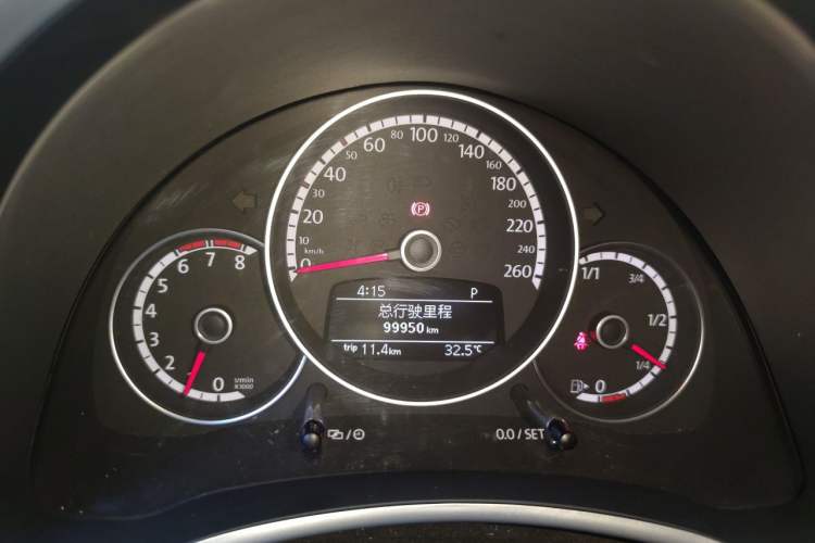 Used Volkswagen Beetle 2014 1.4TSI Fashion Edition Instrument Cluster
