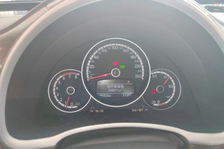 Used Volkswagen Beetle 2014 1.2TSI Fashion Edition Instrument Cluster