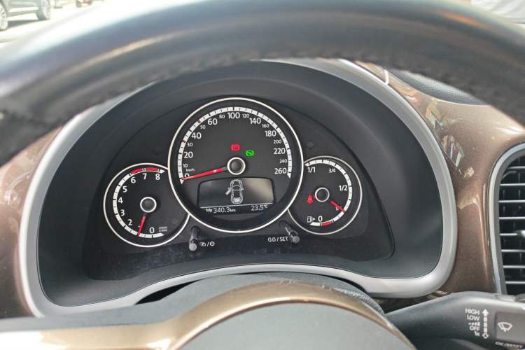 Used Volkswagen Beetle 2014 1.4TSI Fashion Edition Instrument Cluster