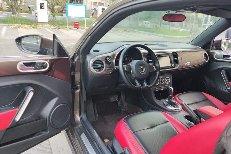 Used Volkswagen Beetle 2014 1.2TSI Comfort Model Interior 2
