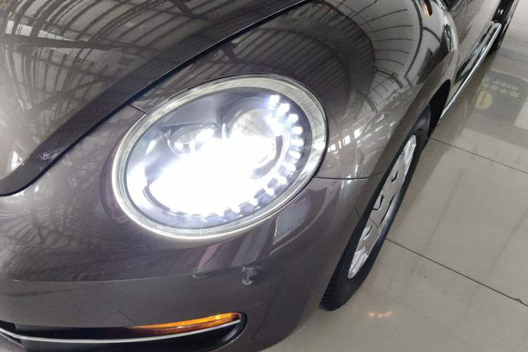 Used Volkswagen Beetle 2014 1.2TSI Fashion Edition Left Front Headlight