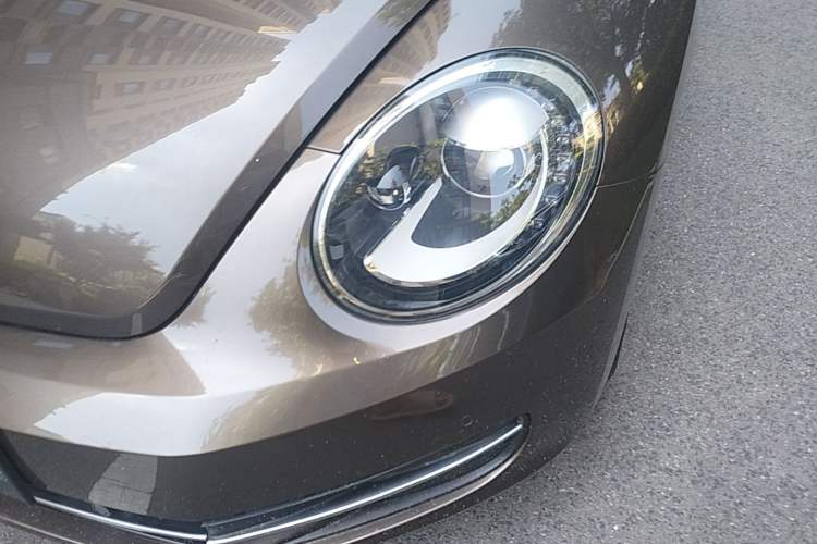 Used Volkswagen Beetle 2014 1.2TSI Comfort Model Left Front Headlight