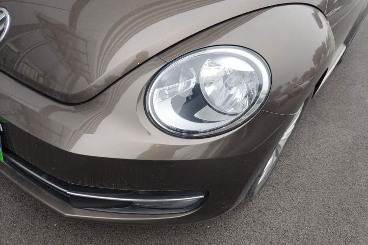 Used Volkswagen Beetle 2014 1.4TSI Fashion Edition Left Front Headlight