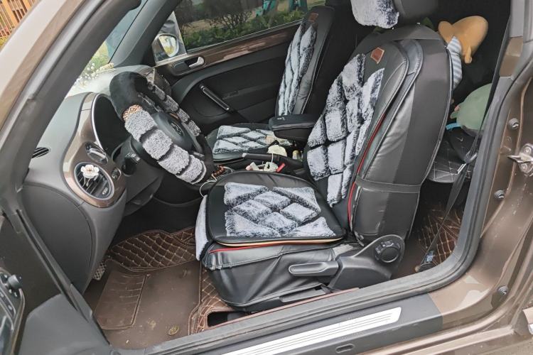 Used Volkswagen Beetle 2014 1.2TSI Fashion Edition Left Front Seat