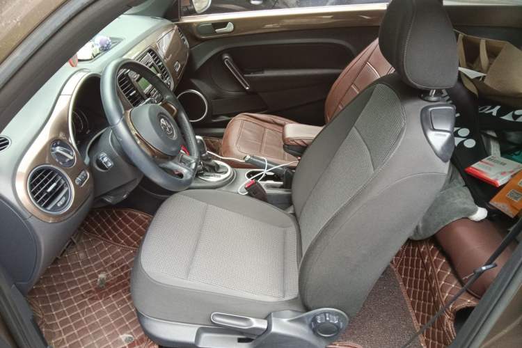Used Volkswagen Beetle 2014 1.2TSI Comfort Model Left Front Seat