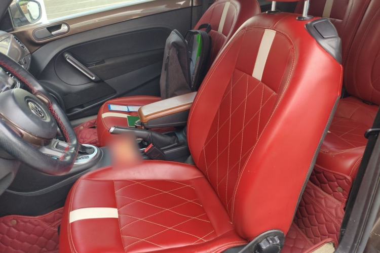 Used Volkswagen Beetle 2014 1.4TSI Fashion Edition Left Front Seat