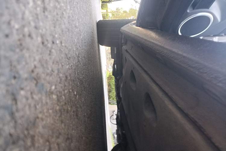 Used Volkswagen Beetle 2014 1.2TSI Comfort Model Left Side Sill