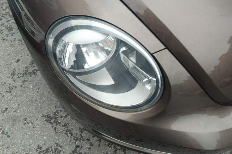 Used Volkswagen Beetle 2014 1.2TSI Fashion Edition Right Front Headlight