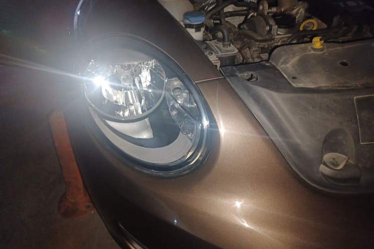 Used Volkswagen Beetle 2014 1.2TSI Fashion Edition Right Front Headlight