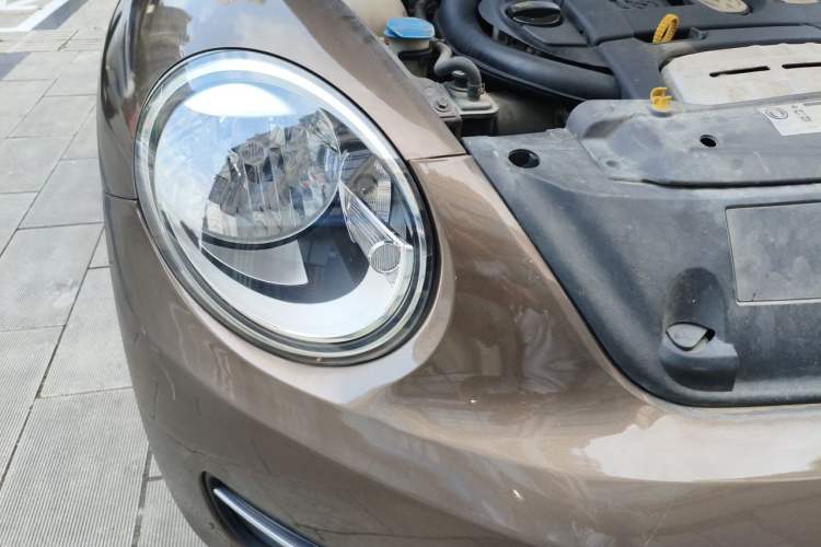 Used Volkswagen Beetle 2014 1.4TSI Fashion Edition Right Front Headlight
