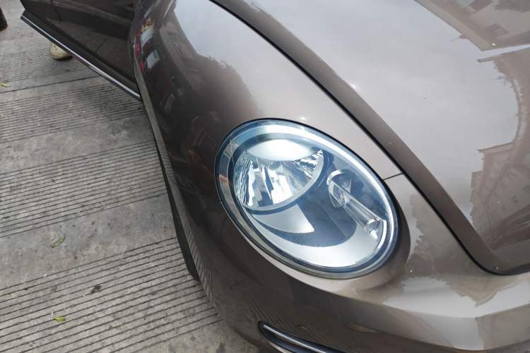 Used Volkswagen Beetle 2014 1.4TSI Fashion Edition Right Front Headlight