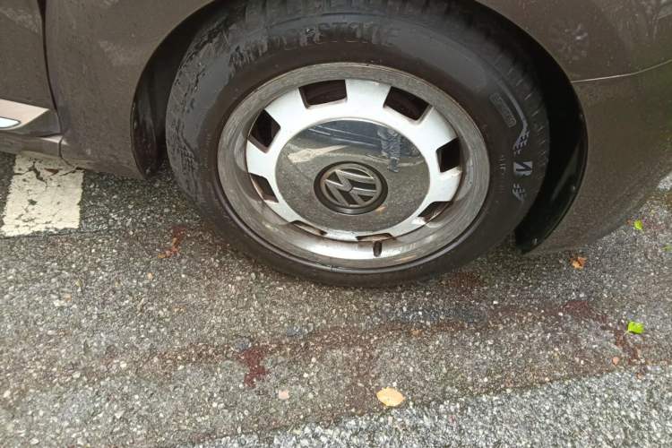 Used Volkswagen Beetle 2014 1.2TSI Comfort Model Right Front Wheel Hub