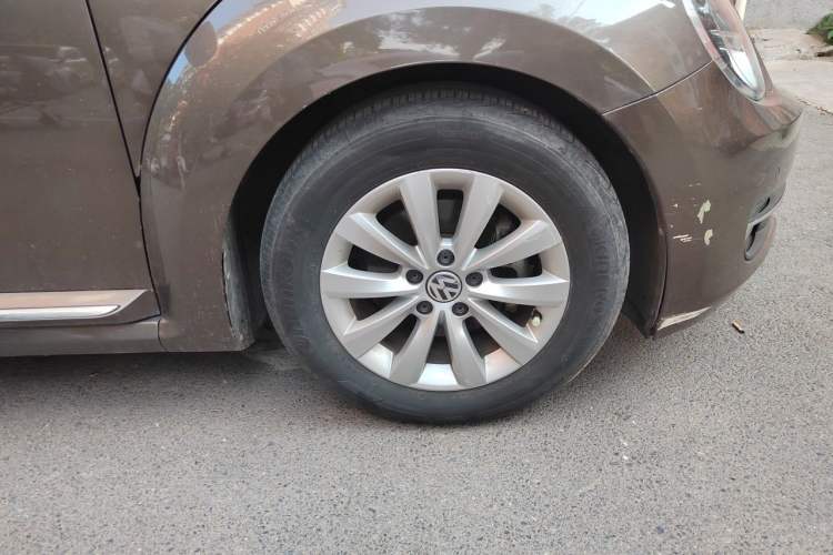 Used Volkswagen Beetle 2014 1.2TSI Fashion Edition Right Front Wheel Hub