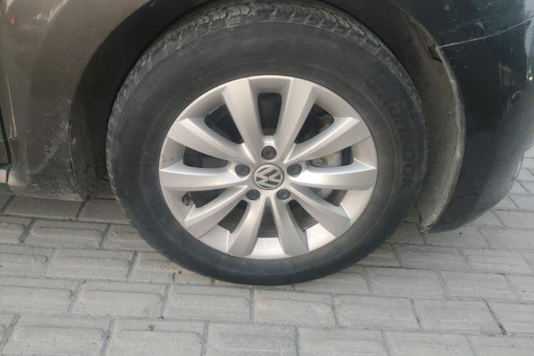 Used Volkswagen Beetle 2014 1.2TSI Fashion Edition Right Front Wheel Hub