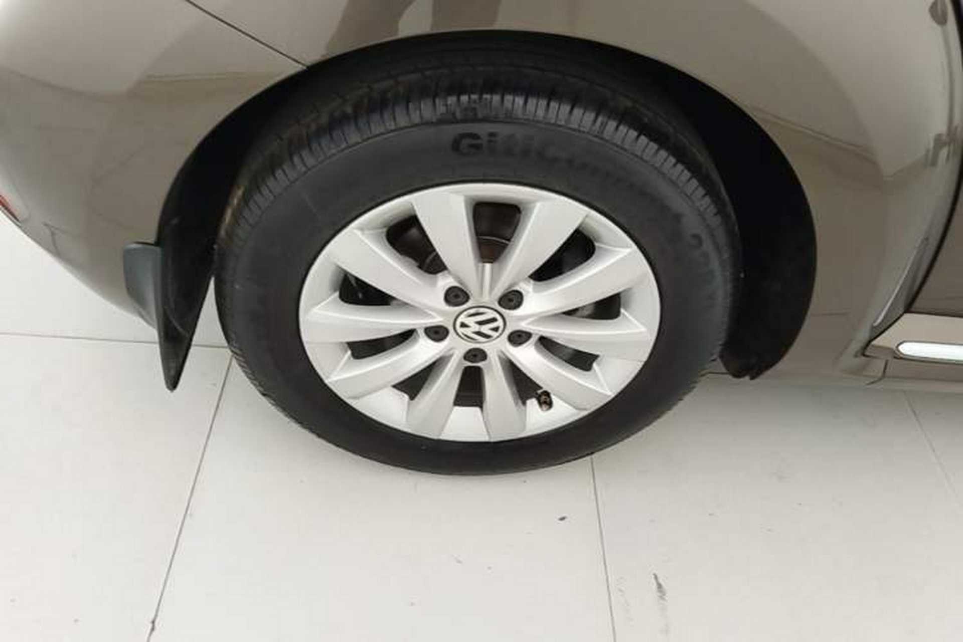 Used Volkswagen Beetle 2014 1.4TSI Fashion Edition Right Rear Wheel Hub