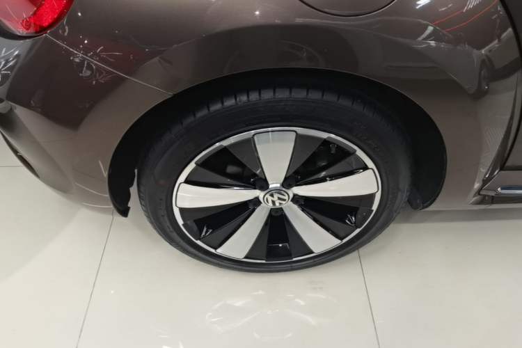 Used Volkswagen Beetle 2014 1.4TSI R-Line Right Rear Wheel Hub