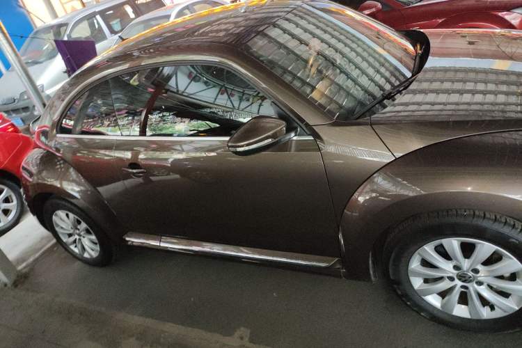 Used Volkswagen Beetle 2014 1.4TSI Comfort Model Right Side