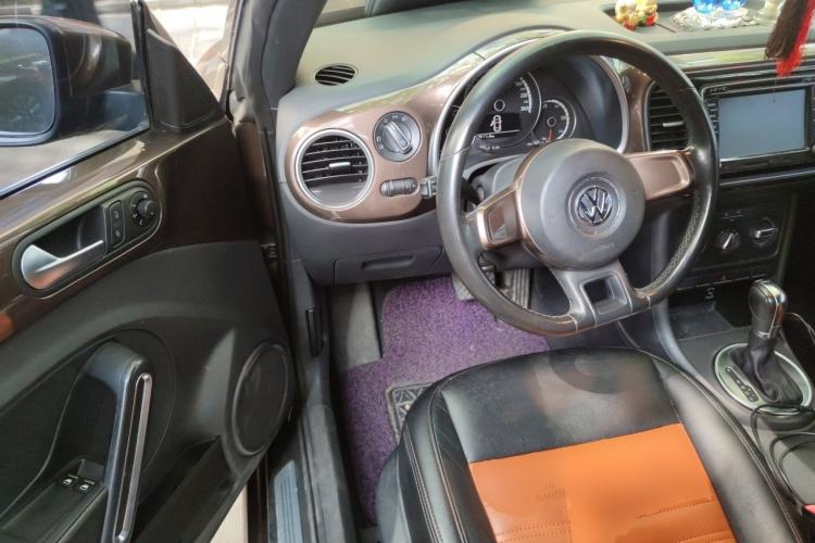 Used Volkswagen Beetle 2014 1.4TSI Fashion Edition Steering Wheel