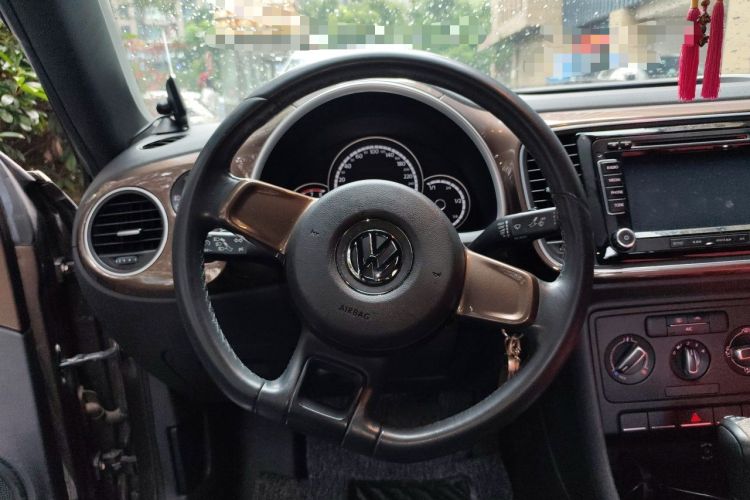 Used Volkswagen Beetle 2014 1.4TSI Fashion Edition Steering Wheel