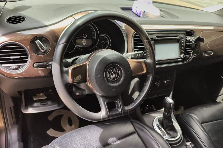 Used Volkswagen Beetle 2014 1.4TSI Fashion Edition Steering Wheel