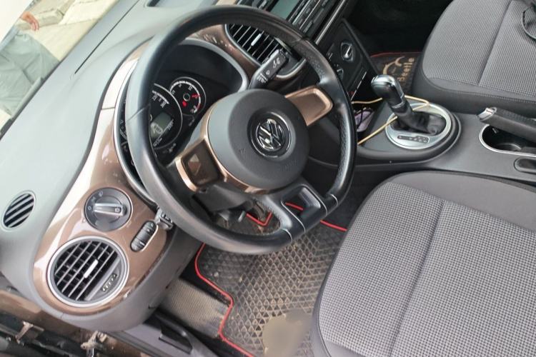Used Volkswagen Beetle 2014 1.4TSI Fashion Edition Steering Wheel