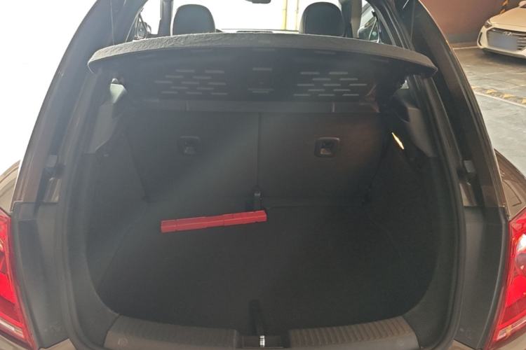 Used Volkswagen Beetle 2014 1.2TSI Comfort Model Trunk
