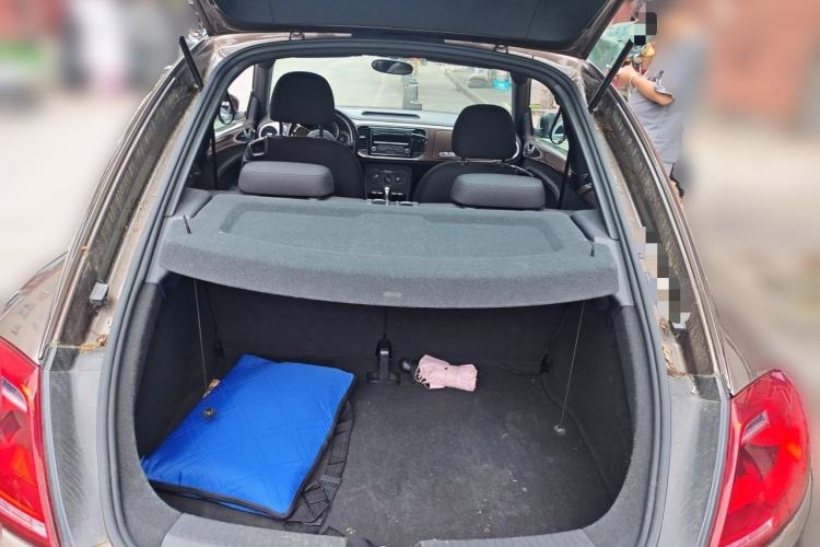 Used Volkswagen Beetle 2014 1.4TSI Fashion Edition Trunk