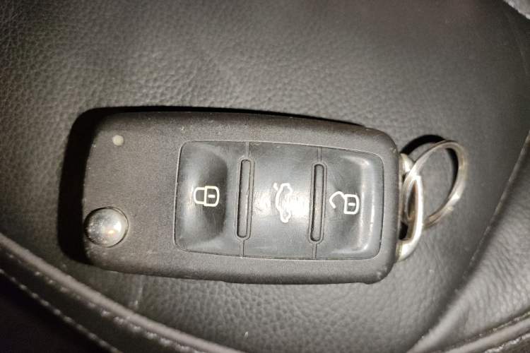 Used Volkswagen Beetle 2014 1.4TSI Comfort Model Vehicle Key
