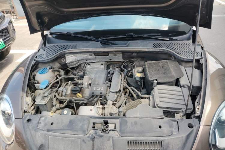Used Volkswagen Beetle 2014 1.2TSI Comfort Model Engine Bay