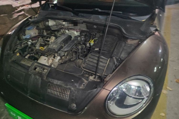 Used Volkswagen Beetle 2014 1.2TSI Fashion Edition Engine Bay Left