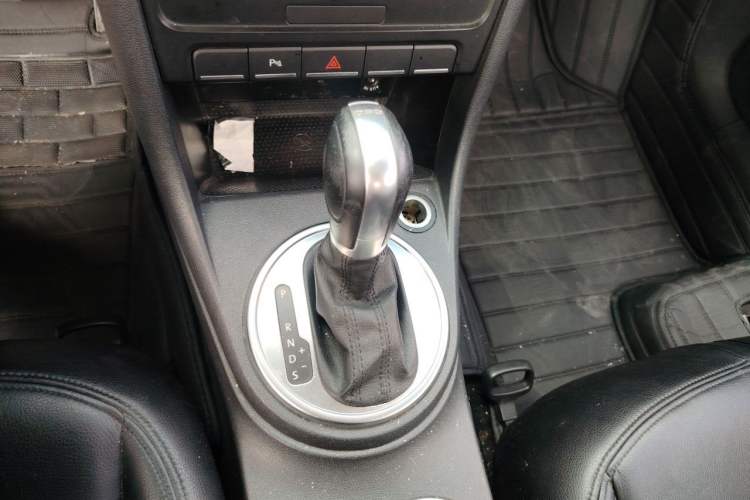 Used Volkswagen Beetle 2014 1.2TSI Comfort Model Gear Lever