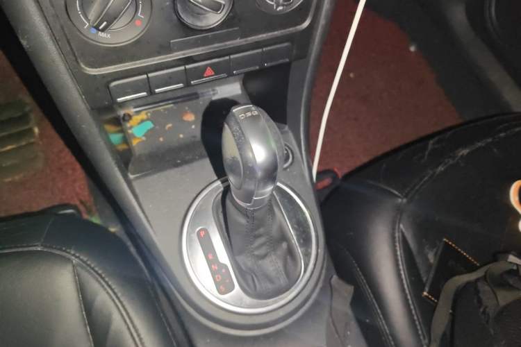Used Volkswagen Beetle 2014 1.2TSI Fashion Edition Gear Lever