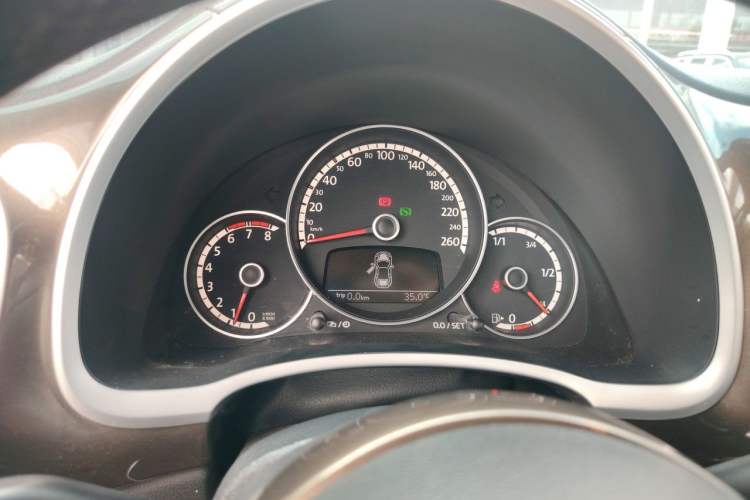 Used Volkswagen Beetle 2014 1.2TSI Comfort Model Instrument Cluster