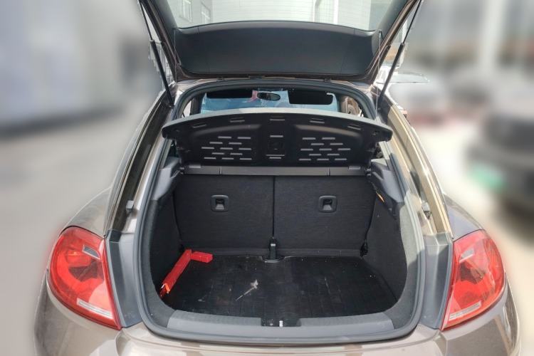 Used Volkswagen Beetle 2014 1.2TSI Comfort Model Trunk