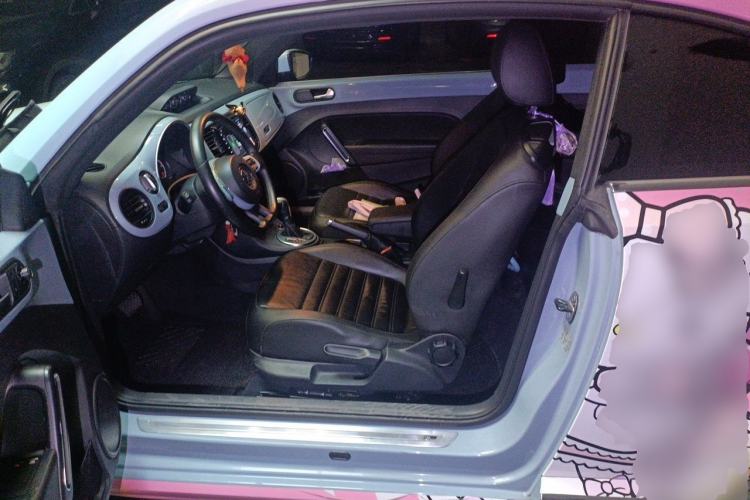 Used Volkswagen Beetle 2014 1.4TSI R-Line Left Front Seat
