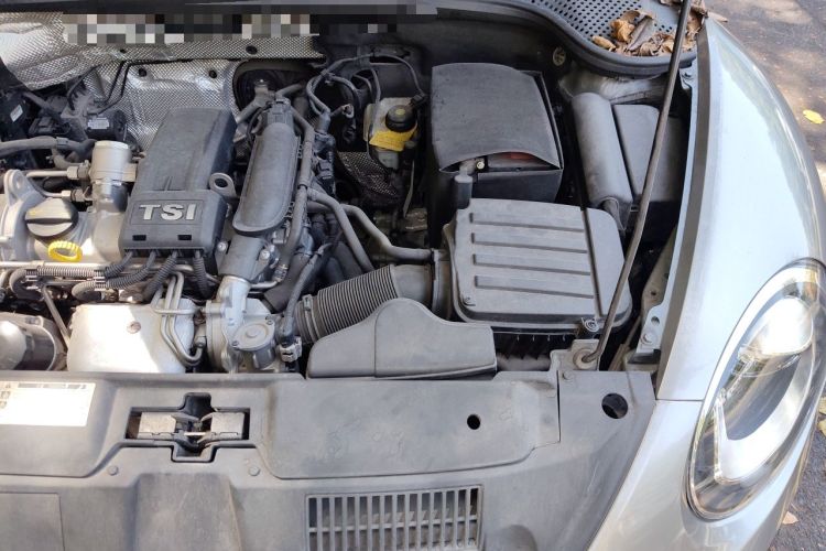 Used Volkswagen Beetle 2014 1.2TSI Fashion Edition Engine Bay Left