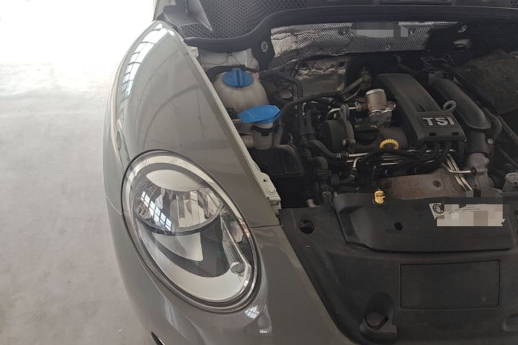 Used Volkswagen Beetle 2014 1.2TSI Fashion Edition Engine Bay Right
