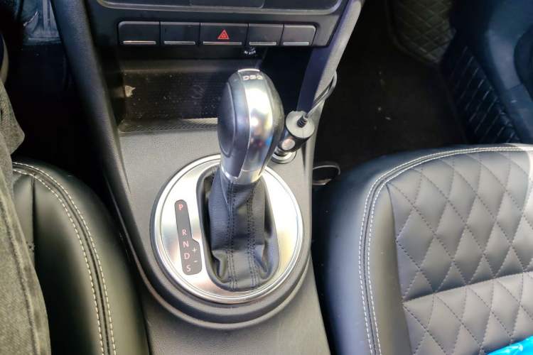 Used Volkswagen Beetle 2014 1.2TSI Fashion Edition Gear Lever