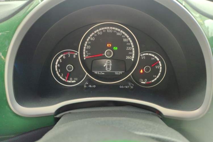 Used Volkswagen Beetle 2014 1.4TSI Fashion Edition Instrument Cluster