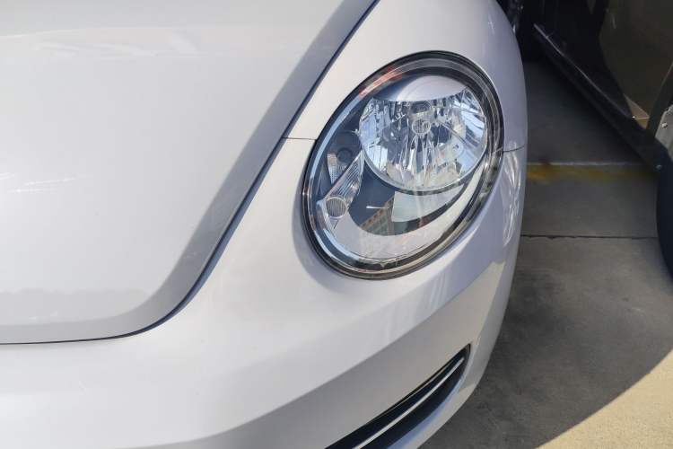 Used Volkswagen Beetle 2014 1.2TSI Fashion Edition Left Front Headlight