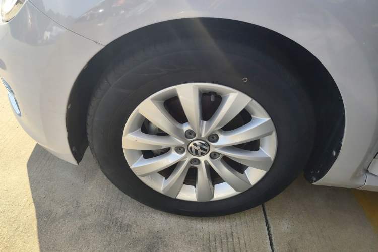 Used Volkswagen Beetle 2014 1.2TSI Fashion Edition Left Front Wheel Hub