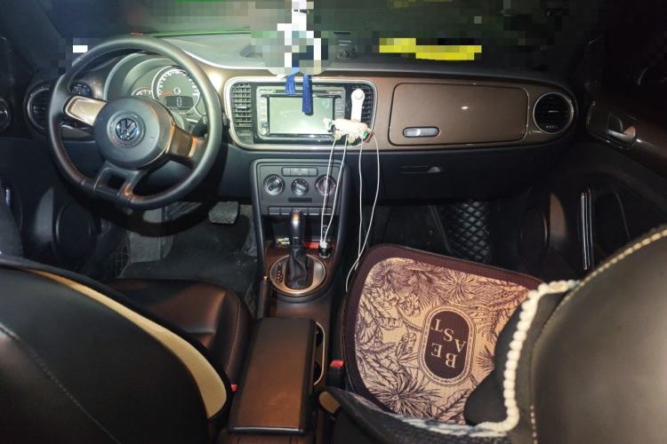 Used Volkswagen Beetle 2014 1.2TSI Fashion Edition Center Console