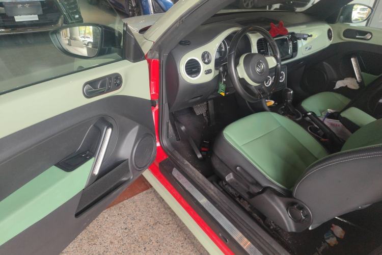Used Volkswagen Beetle 2014 1.2TSI Fashion Edition Driver Seat