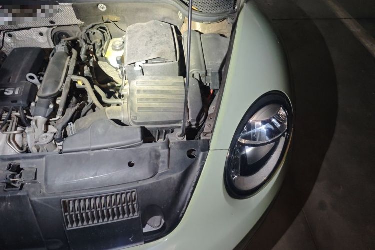 Used Volkswagen Beetle 2014 1.2TSI Fashion Edition Engine Bay Left
