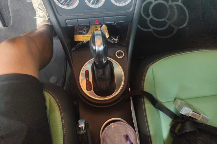 Used Volkswagen Beetle 2014 1.2TSI Fashion Edition Gear Lever